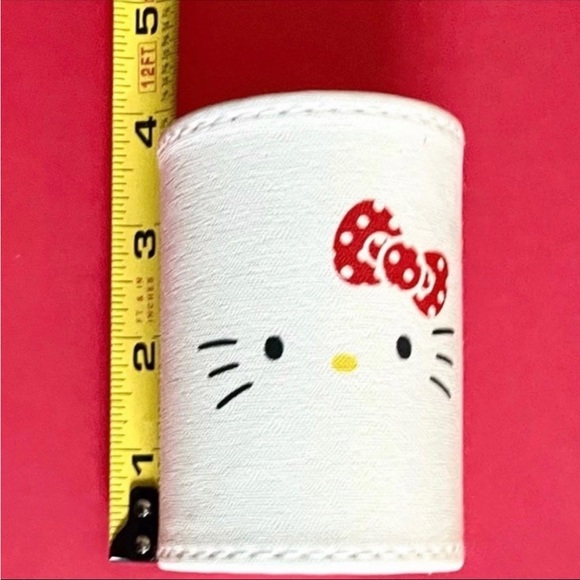 Hello Kitty Two Piece Storage & Organization Set - Picture 13 of 13